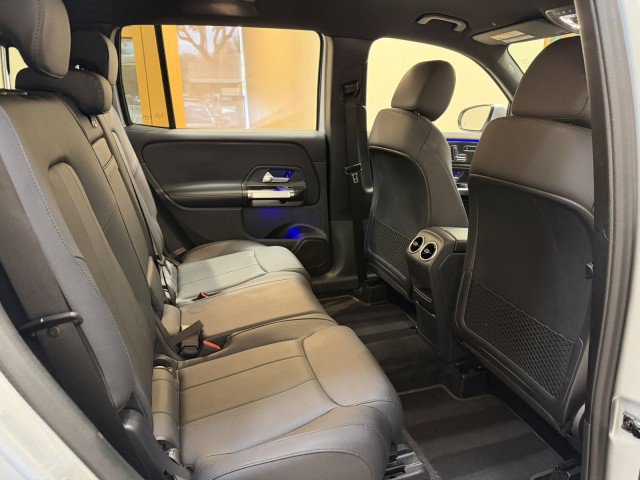 Certified 2025 Mercedes-Benz GLB 250 image 11