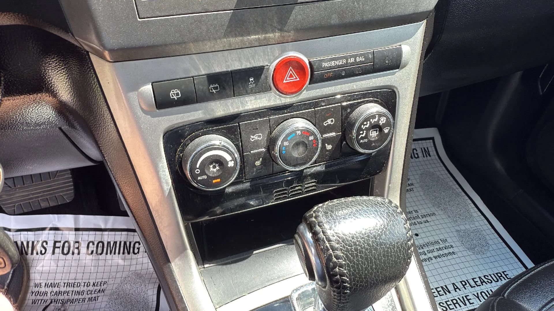 Used 2013 Chevrolet Captiva Sport LT w/ Convenience Package FWD image 19