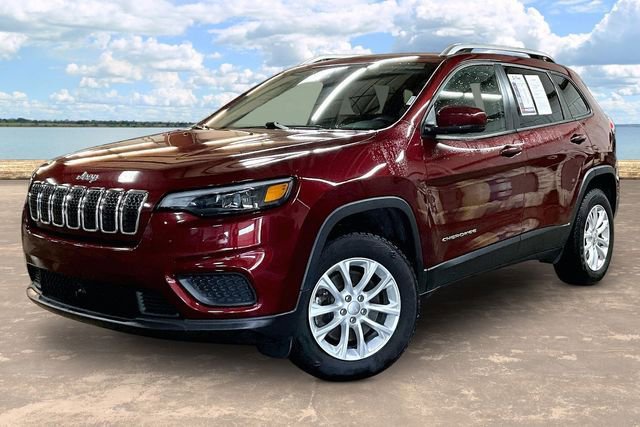 Used 2021 Jeep Cherokee Latitude image 3