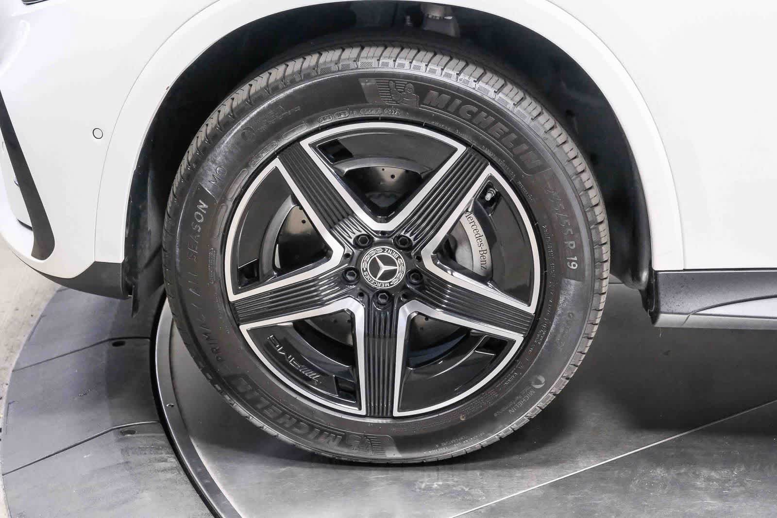 Certified 2026 Mercedes-Benz GLC 300 image 10