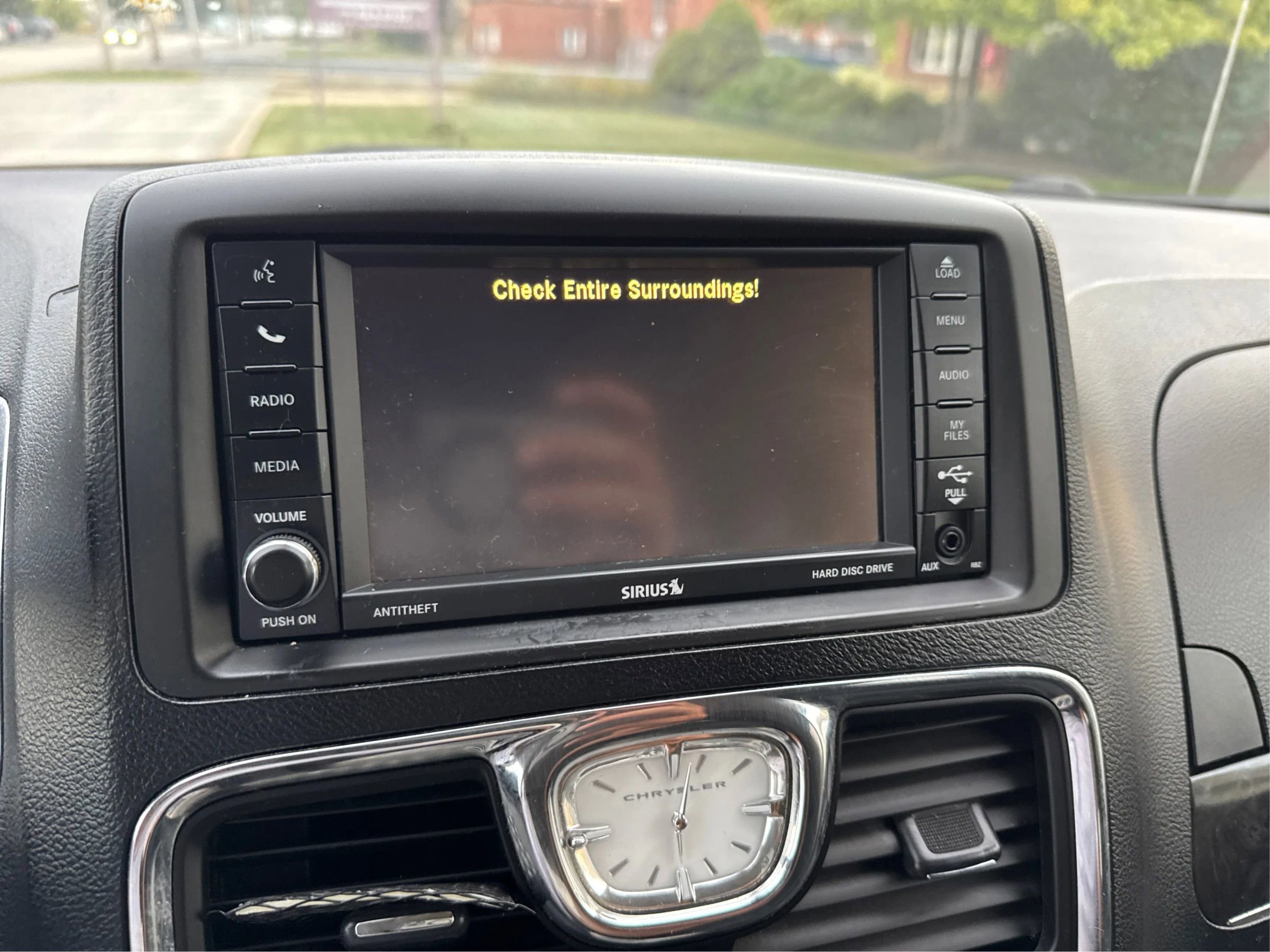 Used 2012 Chrysler Town & Country Touring image 26