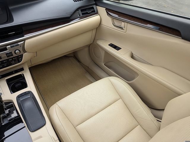 Used 2013 Lexus ES 350 w/ Luxury Pkg image 15