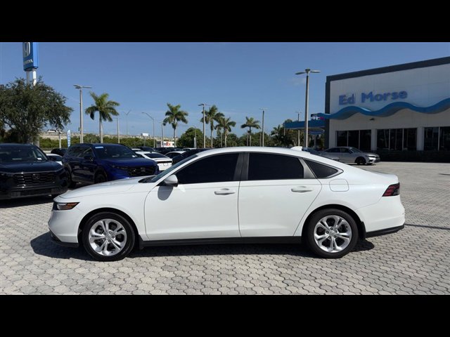Certified 2025 Honda Accord LX image 3