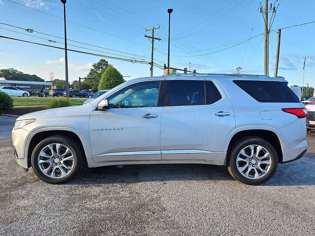 Used 2021 Chevrolet Traverse Premier FWD image 7