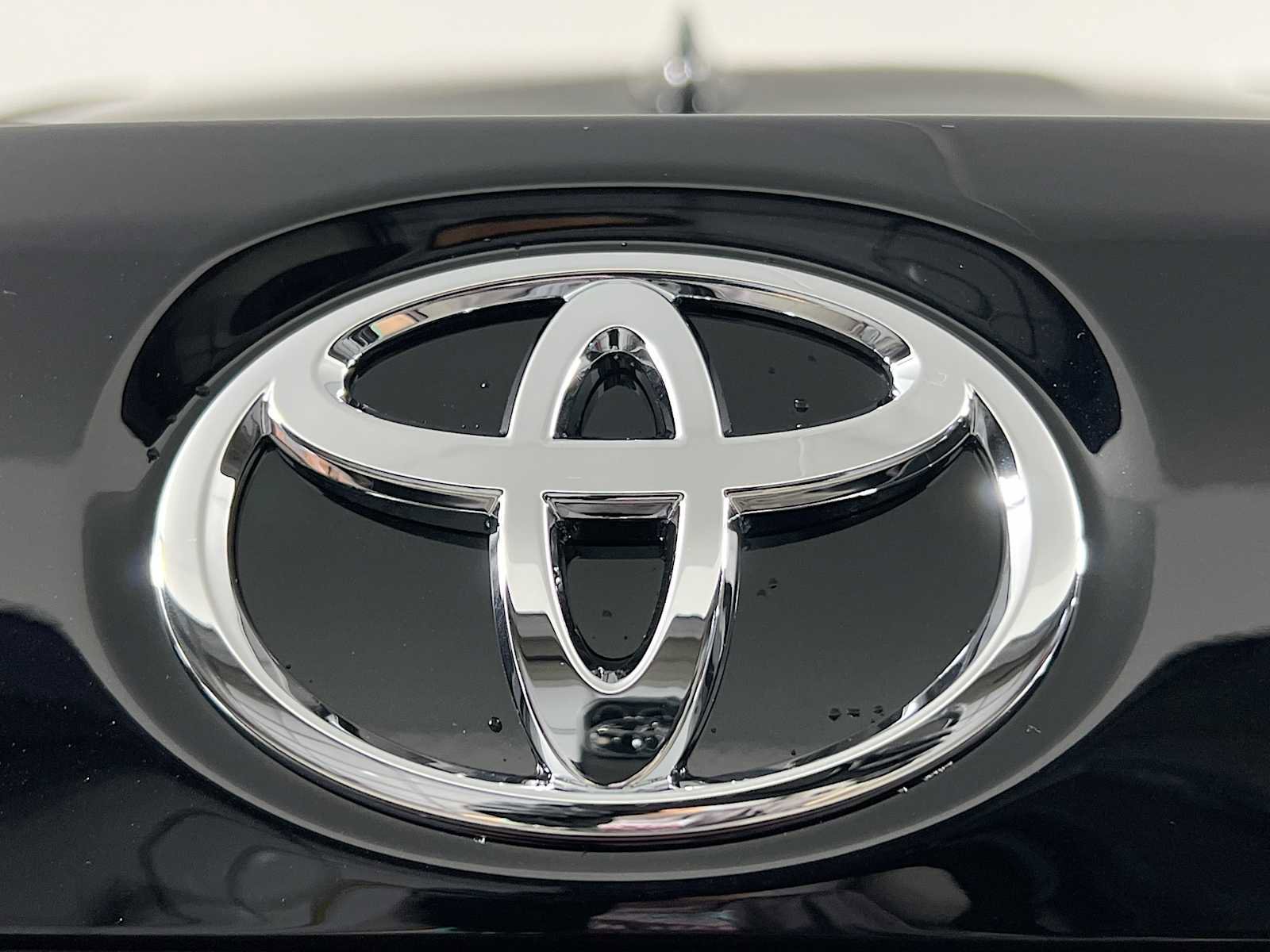 New 2026 Toyota Corolla LE image 18