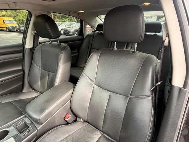Used 2016 Nissan Altima 2.5 SL w/ 2.5 Technology Package FWD image 12