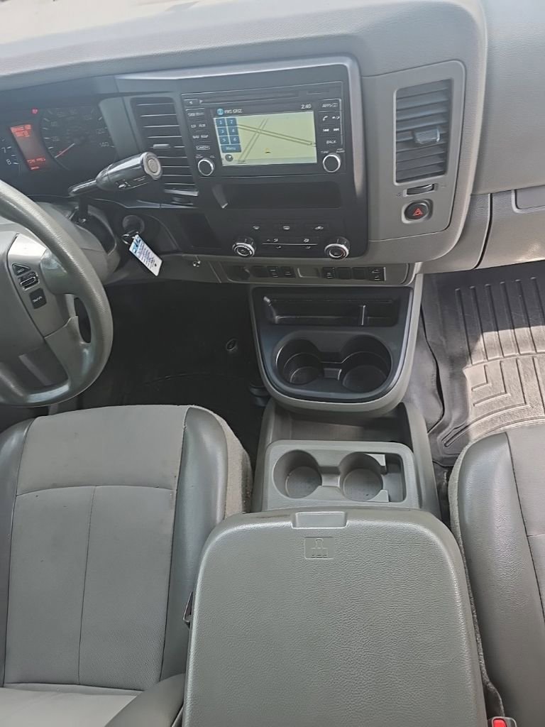 Used 2016 Nissan NV 3500 SL w/ Technology Package RWD image 9