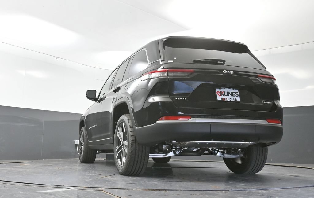 New 2027 Jeep Grand Cherokee Limited AWD/4WD image 43