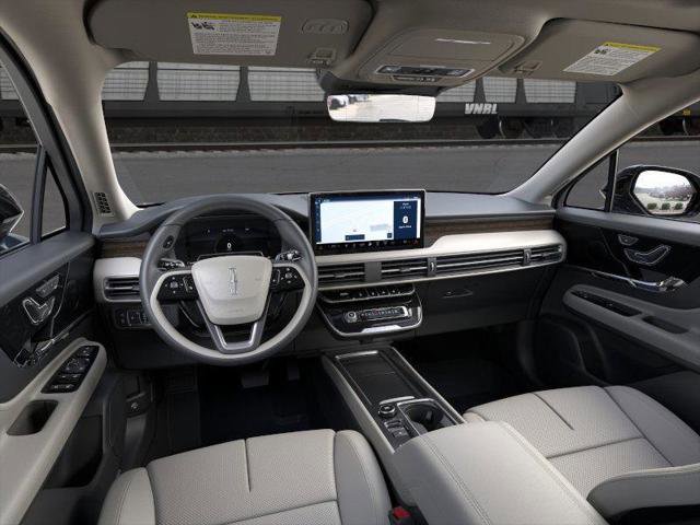 New 2026 Lincoln Corsair Grand Touring image 9