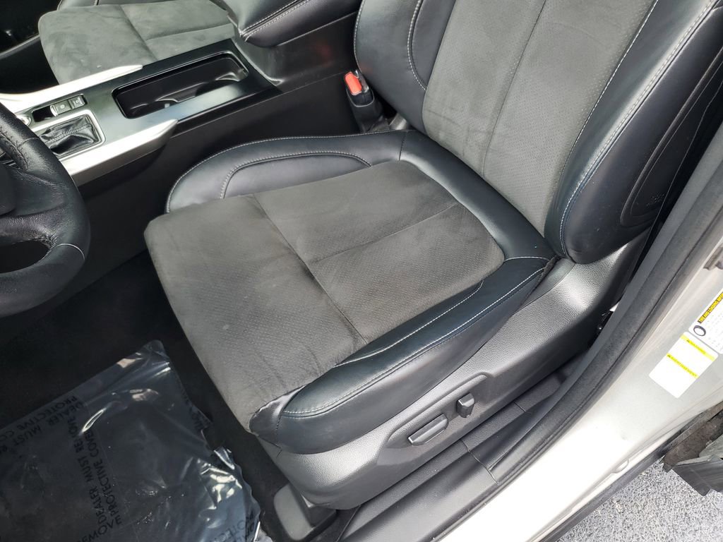 Used 2022 Mitsubishi Eclipse Cross SE image 21