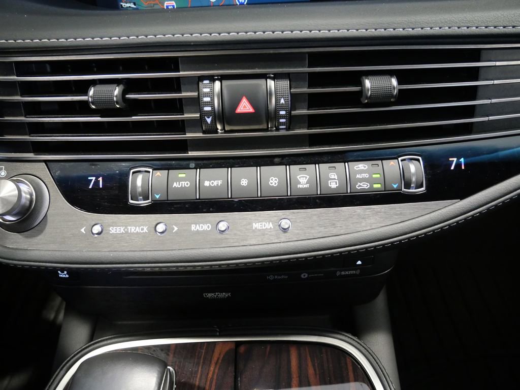 Used 2019 Lexus LS 500 AWD w/ Interior Upgrade Package image 25