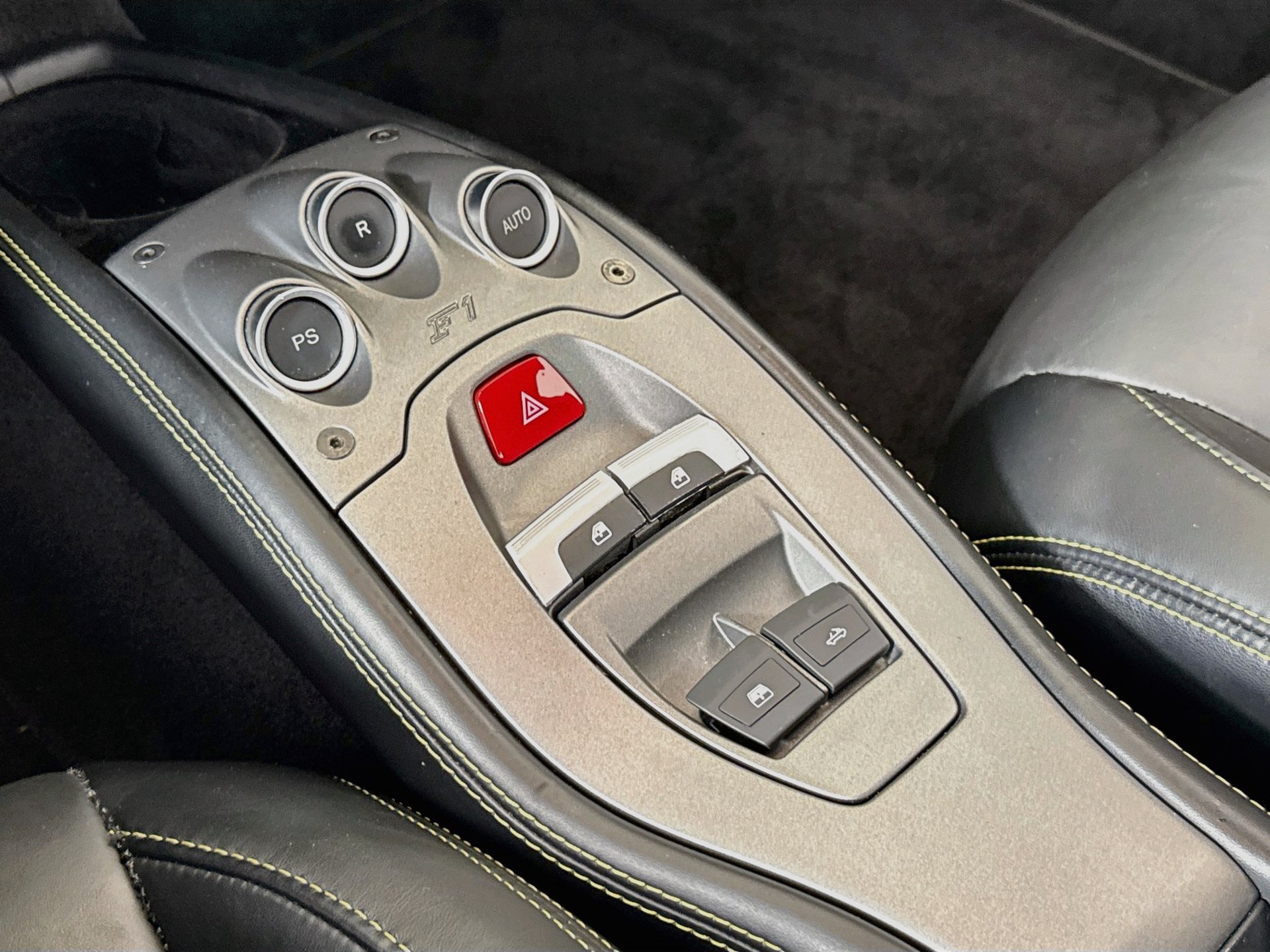 Certified 2015 Ferrari 458 Spider RWD image 14