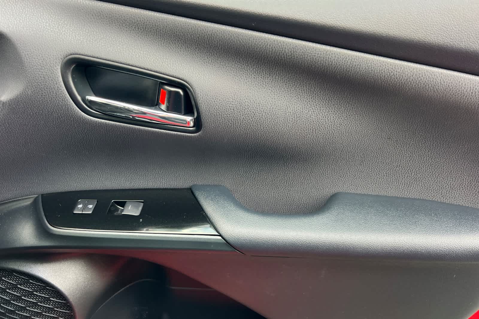 Certified 2022 Toyota Prius Prime Limited FWD image 18