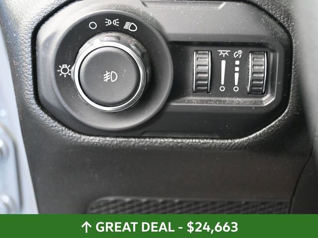 Used 2022 Jeep Wrangler Sport image 37