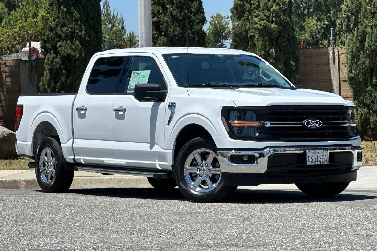 Used 2024 Ford F150 XLT RWD image 2