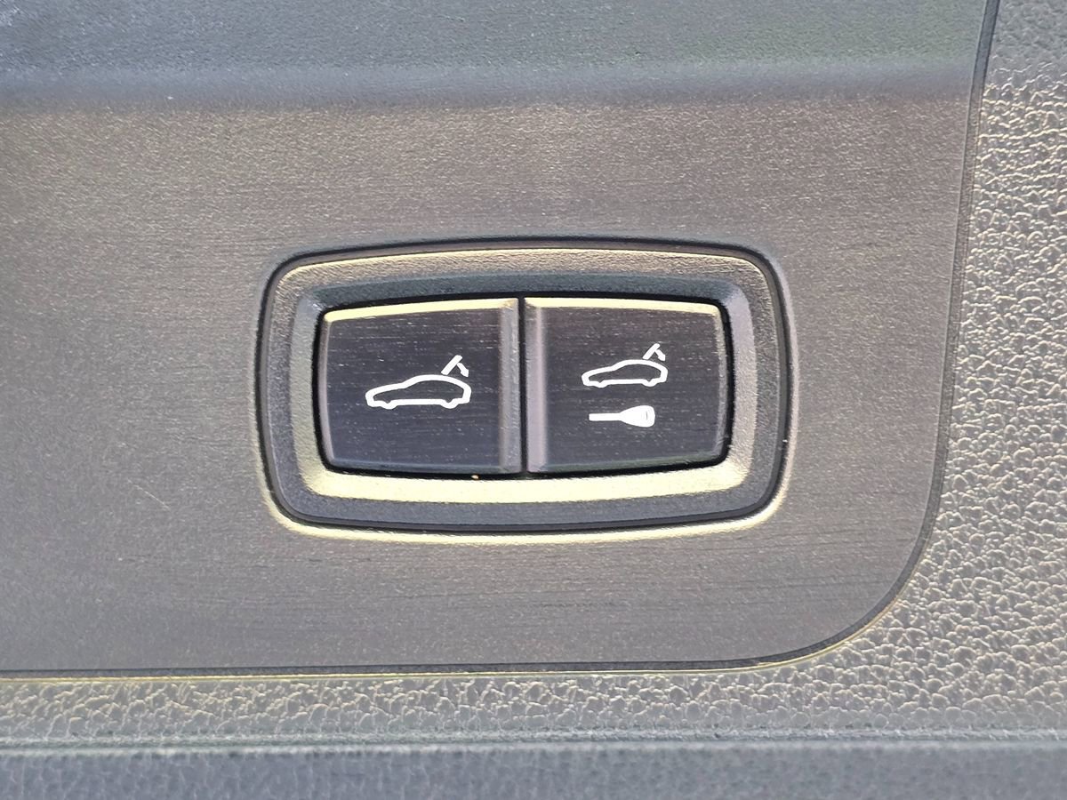 Used 2020 Porsche Panamera 4S image 71