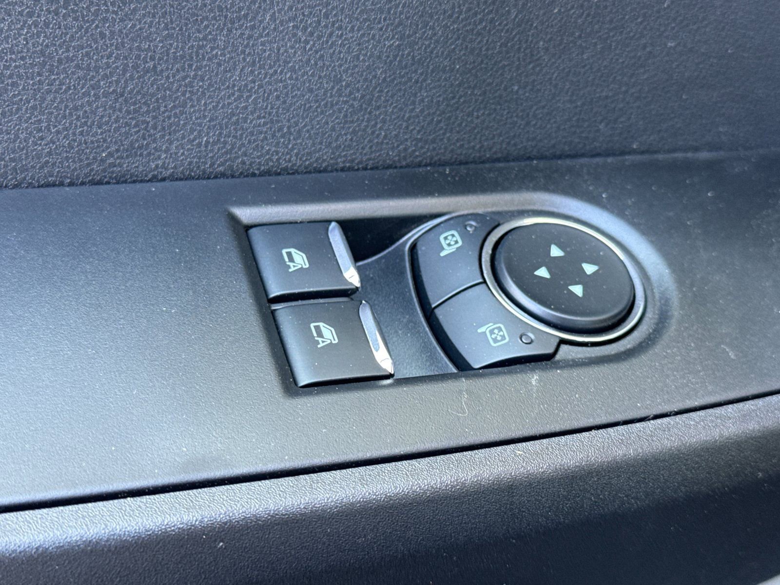 New 2026 Ford F250 XL w/ XL Chrome Package image 11