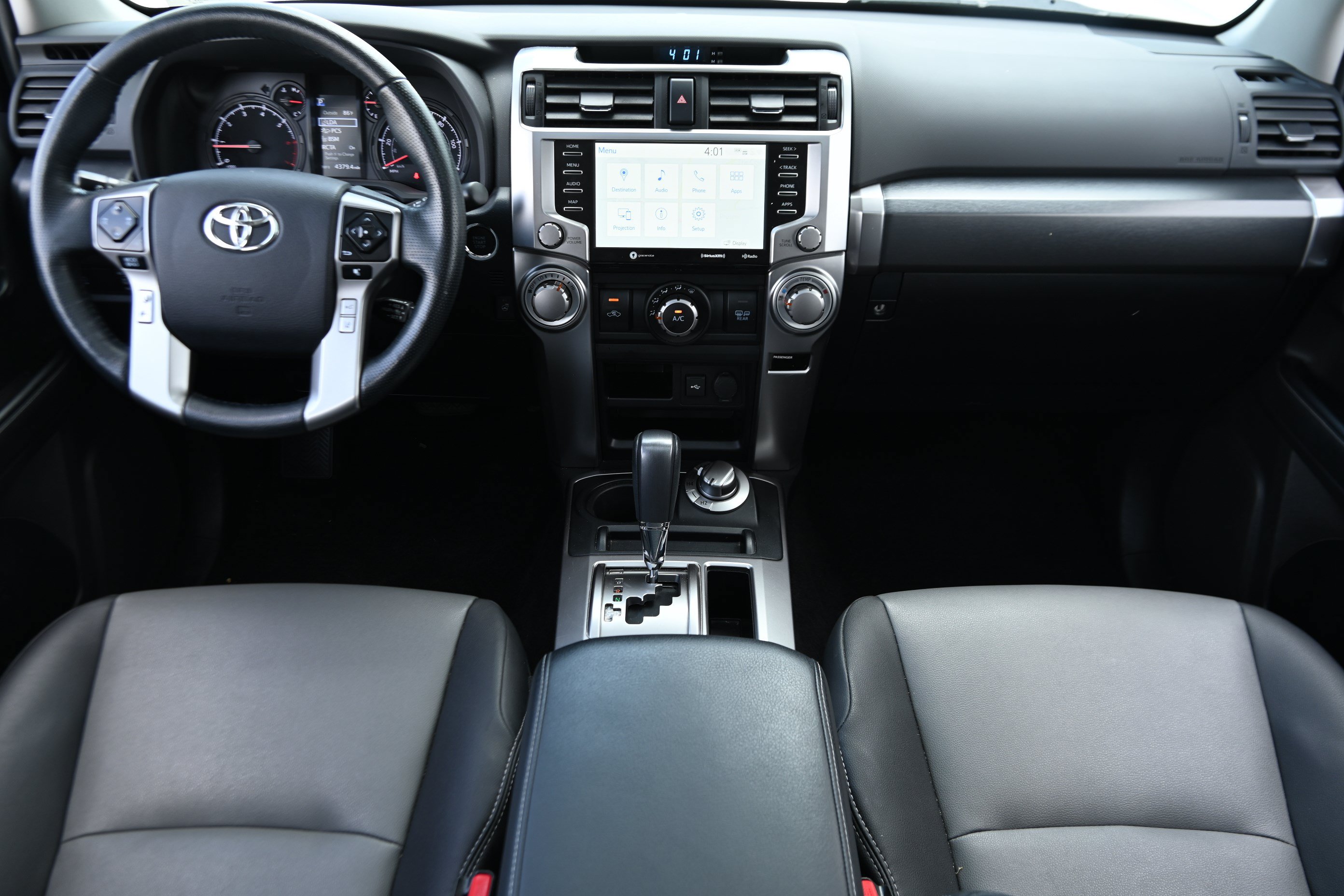 Used 2023 Toyota 4Runner SR5 Premium w/ Moonroof Package AWD/4WD image 14