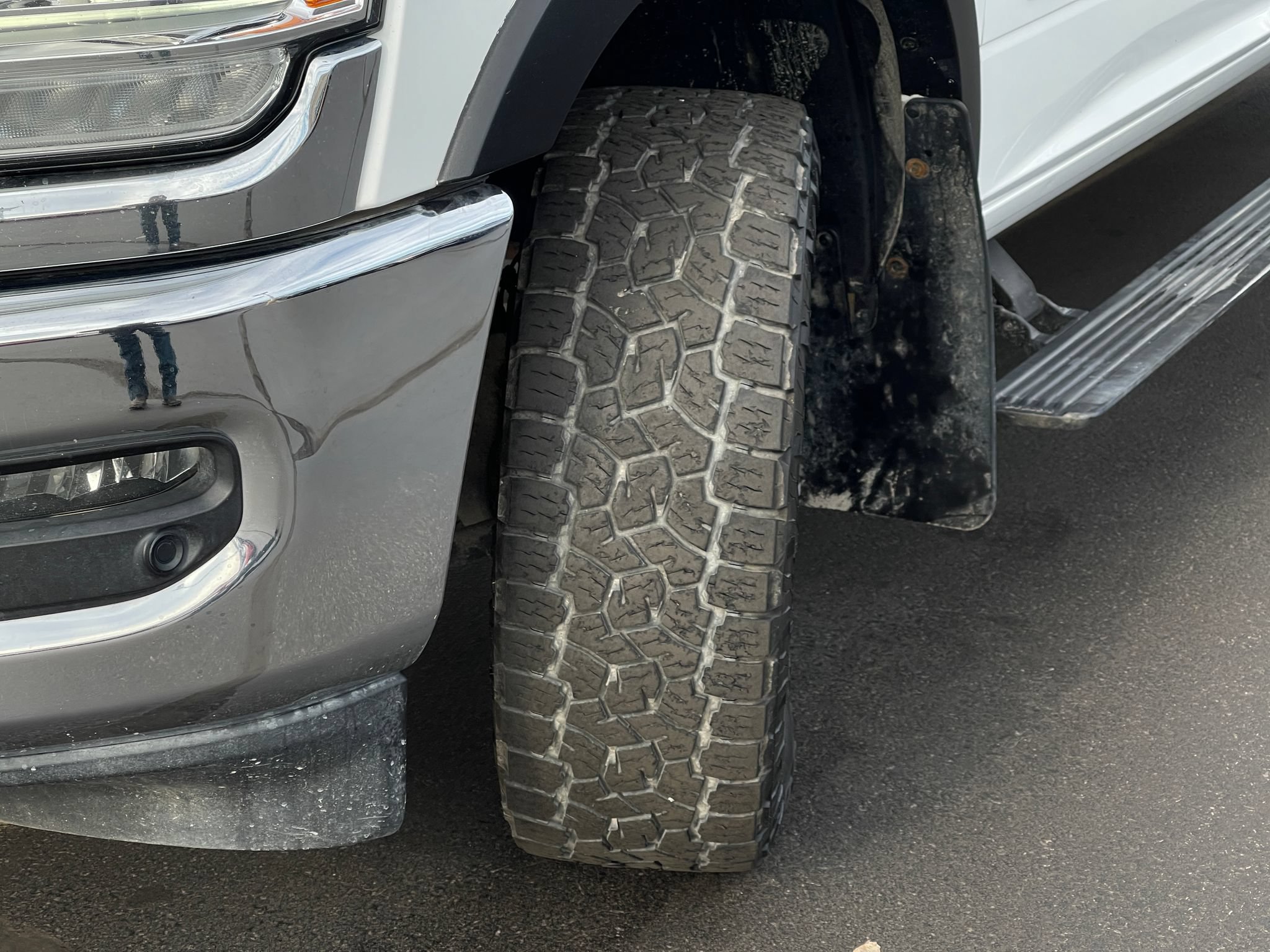 Used 2019 RAM 2500 Limited AWD/4WD image 32