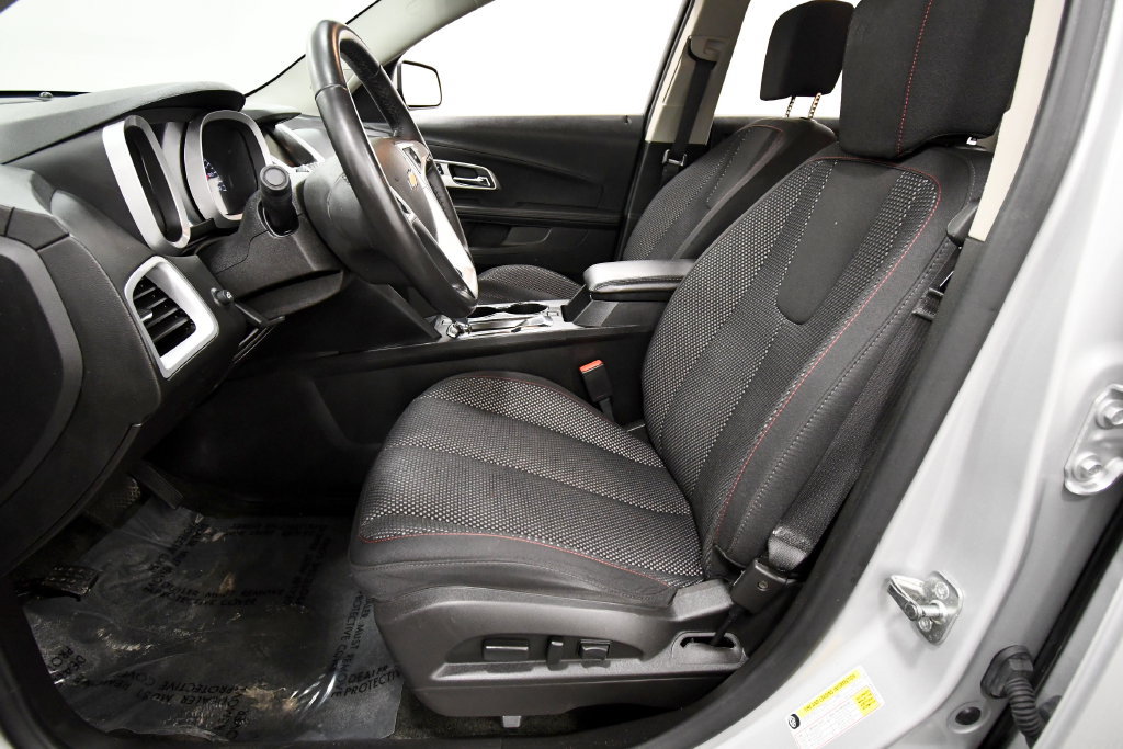 Used 2017 Chevrolet Equinox LT w/ Convenience Package AWD/4WD image 14