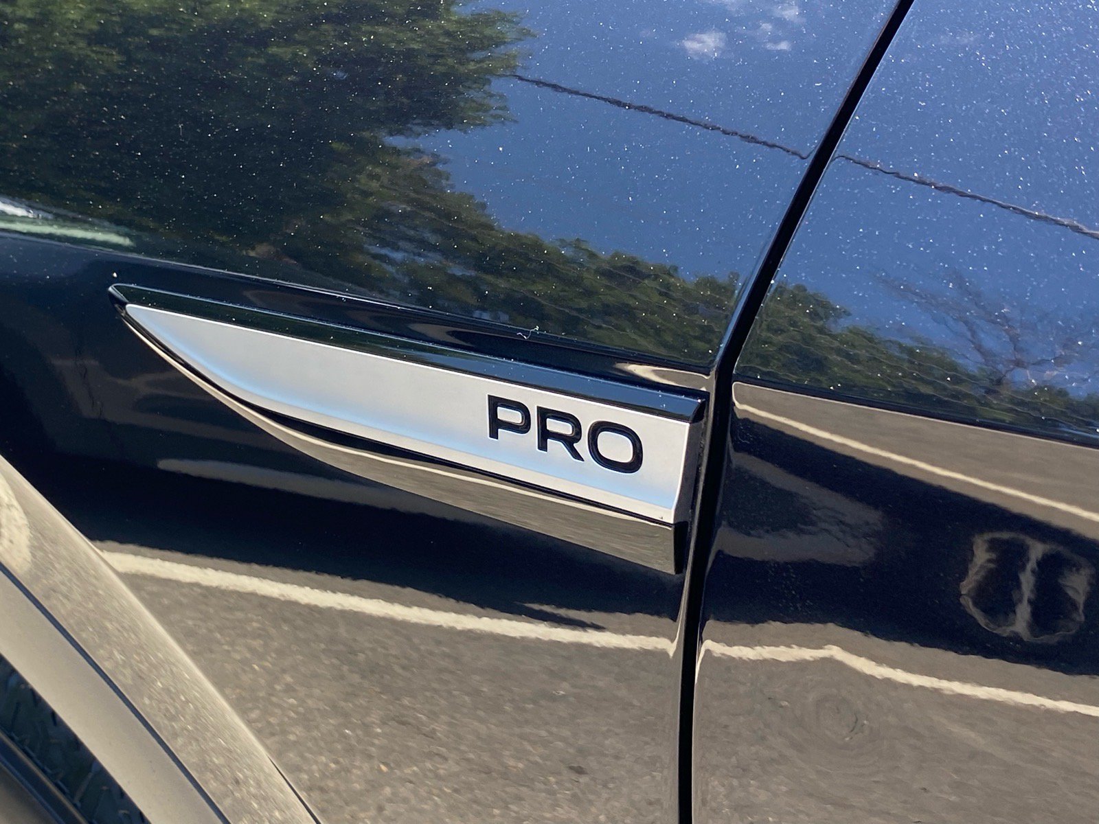 Certified 2023 Volkswagen ID.4 Pro RWD image 4