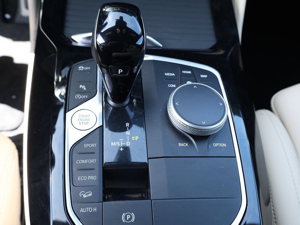 Used 2025 BMW X4 xDrive30i AWD/4WD image 28
