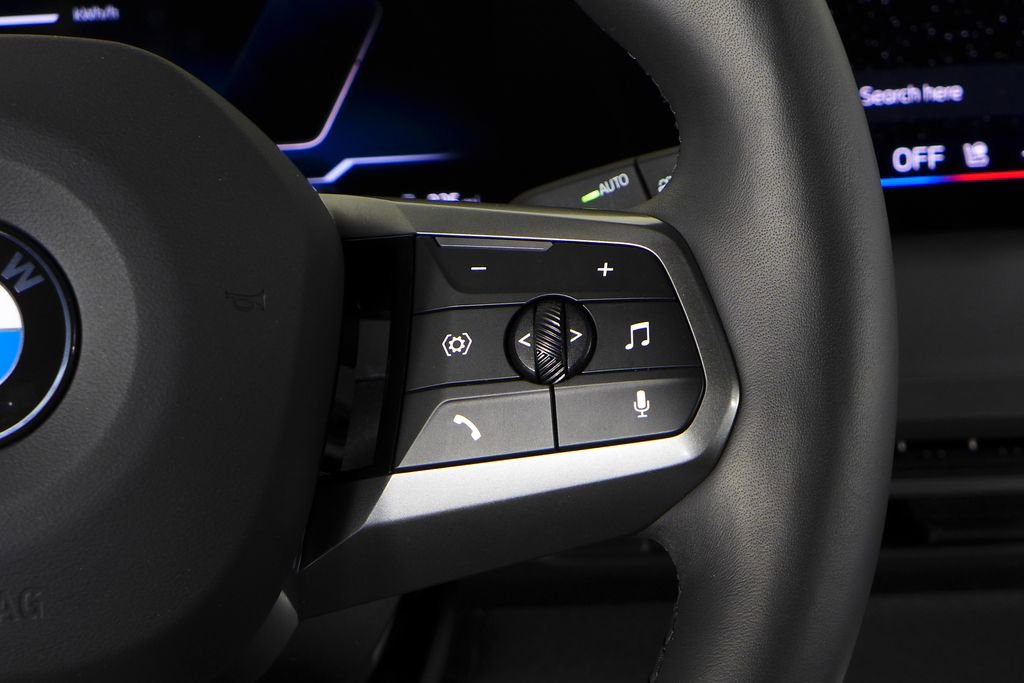 Used 2026 BMW iX xDrive45 w/ M Sport Package image 26