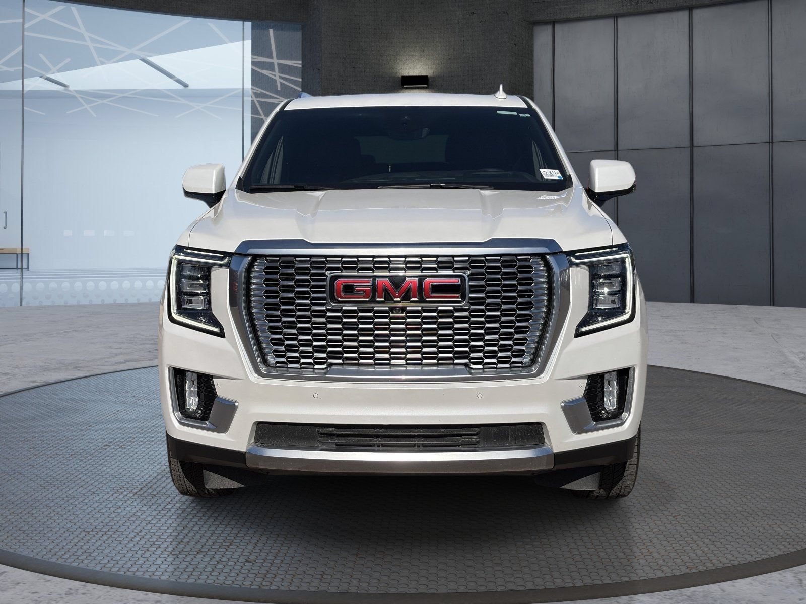 Certified 2023 GMC Yukon Denali w/ Denali Reserve Package AWD/4WD image 9