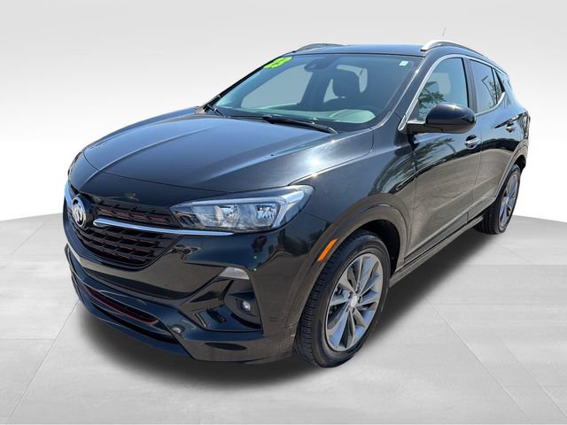 Used 2023 Buick Encore GX Select w/ Sport Touring Package FWD image 3