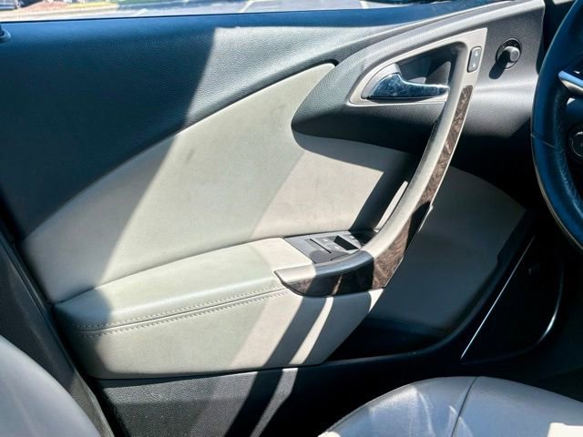 Used 2015 Buick Verano Convenience w/ Experience Buick Package FWD image 22