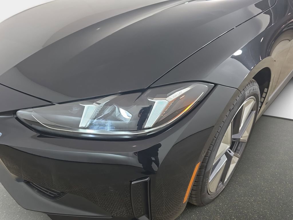 New 2026 BMW i4 xDrive40i w/ Premium Package image 33