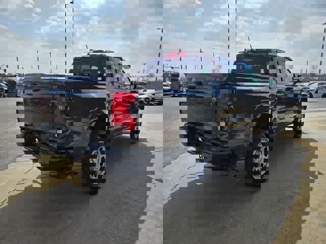 Used 2023 Chevrolet Colorado W/T image 8