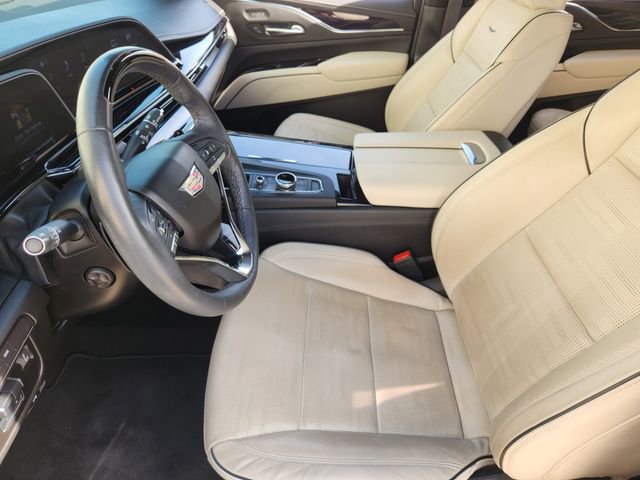 Used 2023 Cadillac Escalade Sport image 13