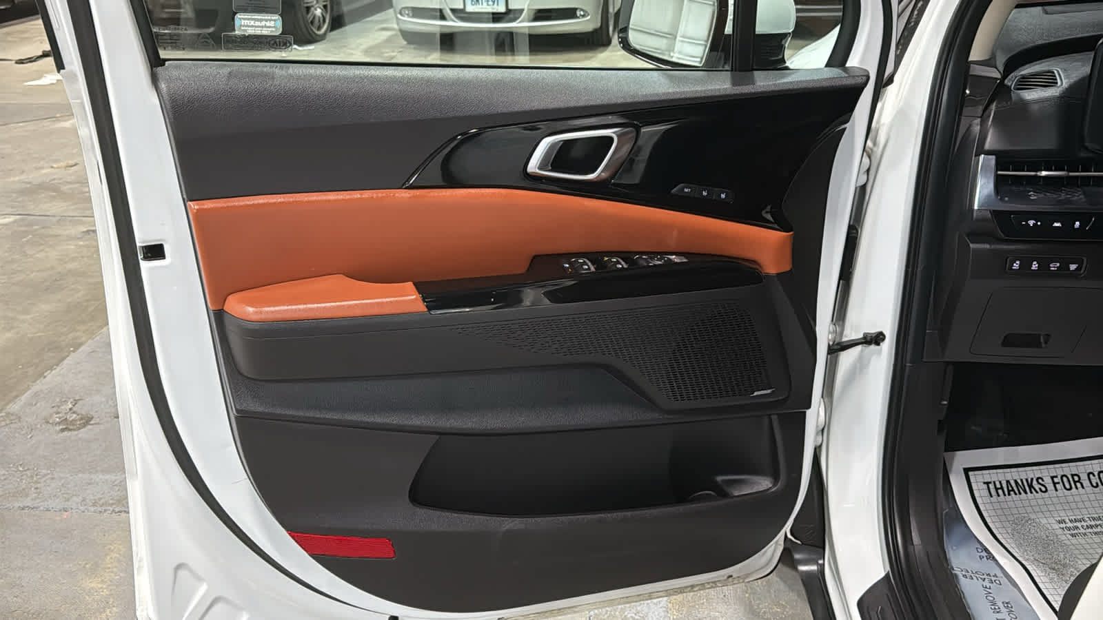 Used 2022 Kia Carnival SX Prestige FWD image 9