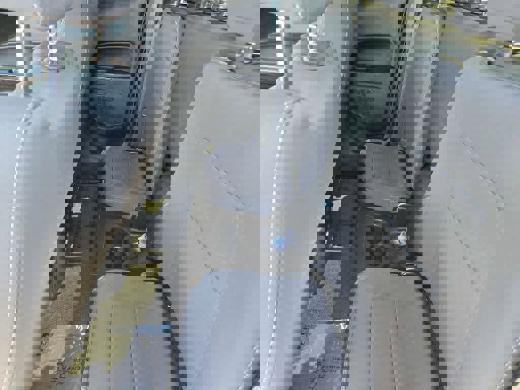 Used 2018 GMC Canyon SLE w/ SLE Convenience Package image 12