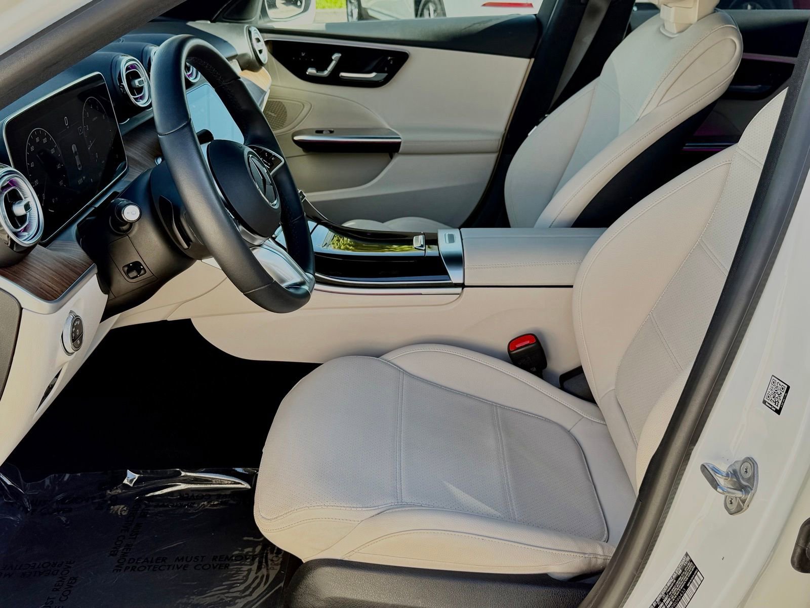 Used 2023 Mercedes-Benz C 300 Sedan w/ Exclusive Trim Package image 26