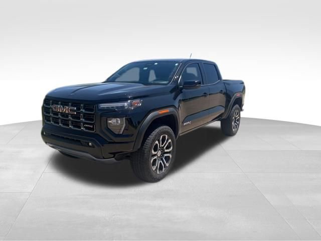 Used 2024 GMC Canyon AT4 w/ AT4 Premium Package AWD/4WD image 8