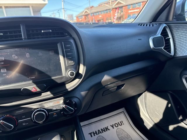 Used 2023 Kia Soul LX w/ Option Group 015 image 18