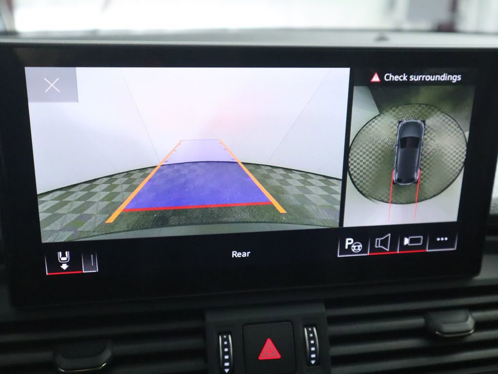 Used 2023 Audi Q5 2.0T Prestige image 16