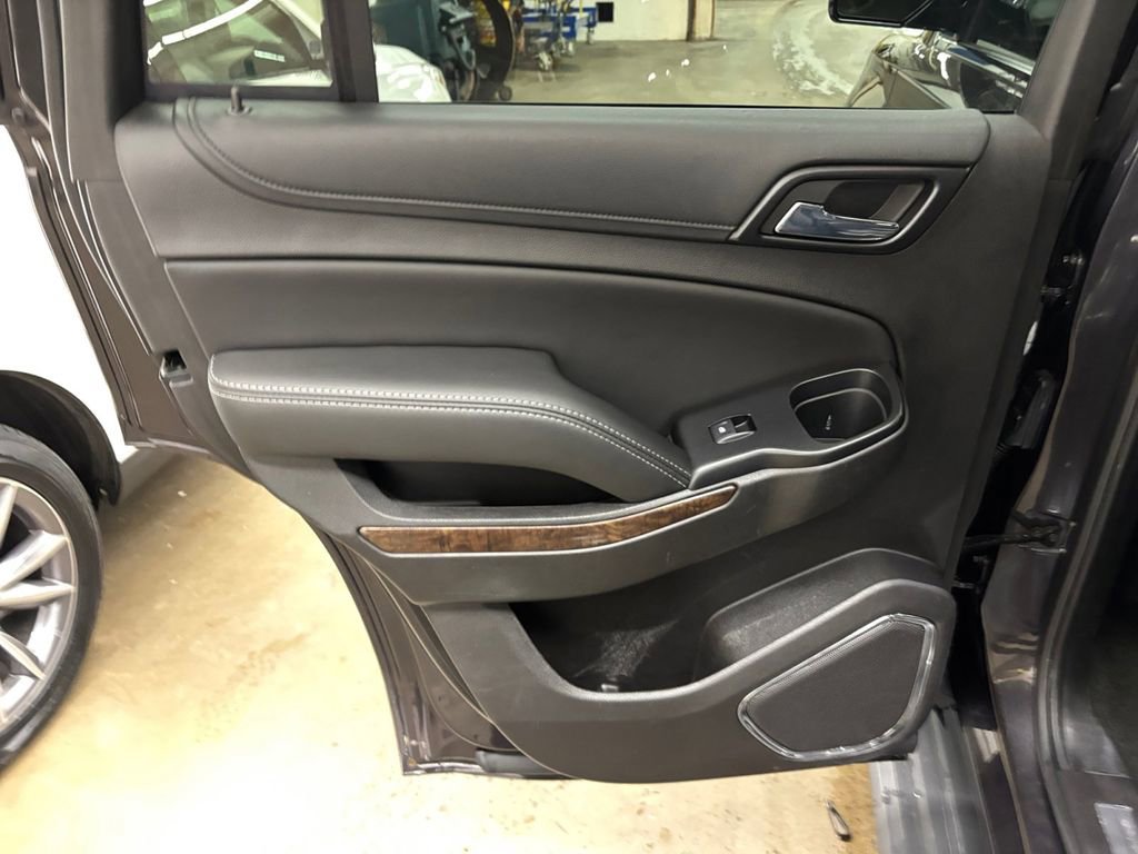 Used 2017 Chevrolet Tahoe LT image 16