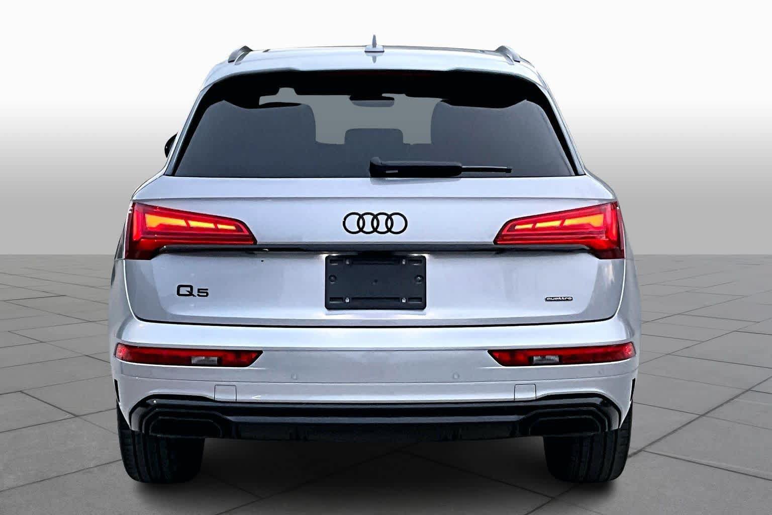 Used 2024 Audi Q5 2.0T Prestige w/ Prestige Package AWD/4WD image 6