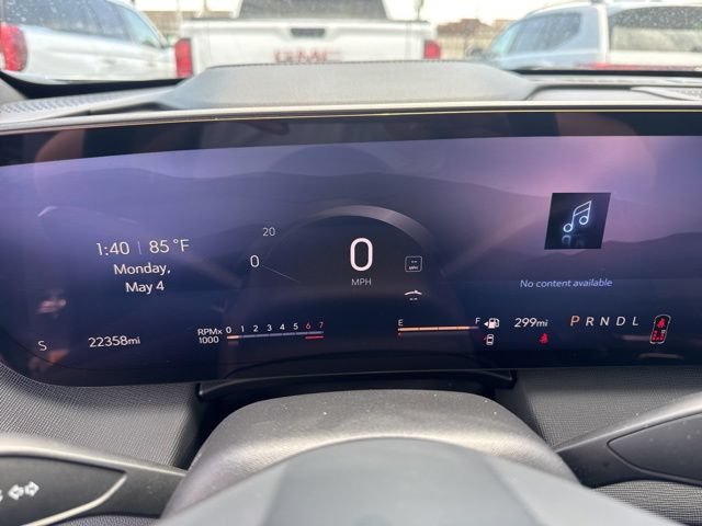 Used 2025 Buick Enclave Preferred FWD image 14