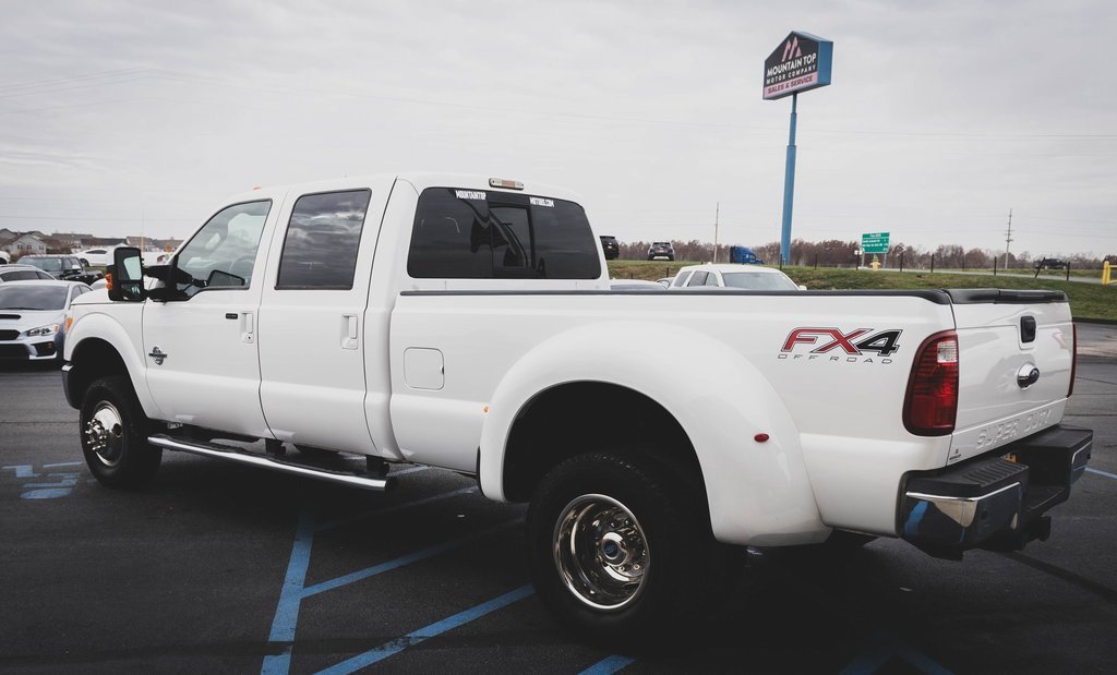 Used 2015 Ford F350 Lariat w/ Lariat Ultimate Package image 28