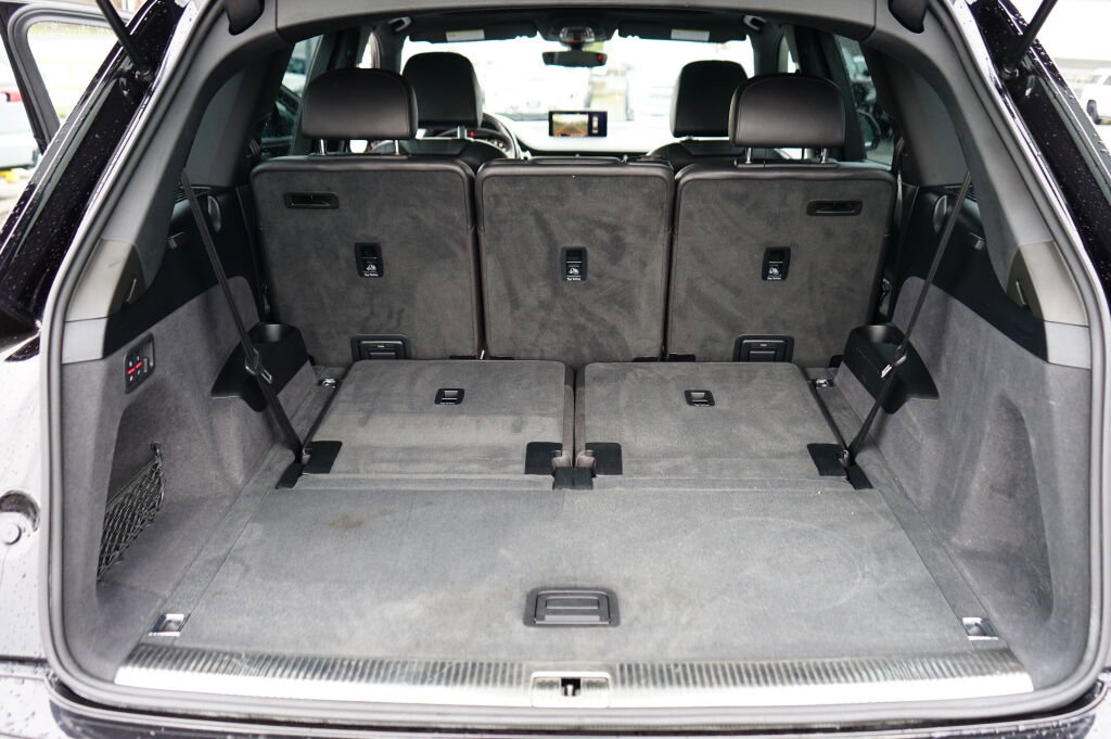 Used 2018 Audi Q7 3.0T Premium Plus w/ Premium Plus Package image 10