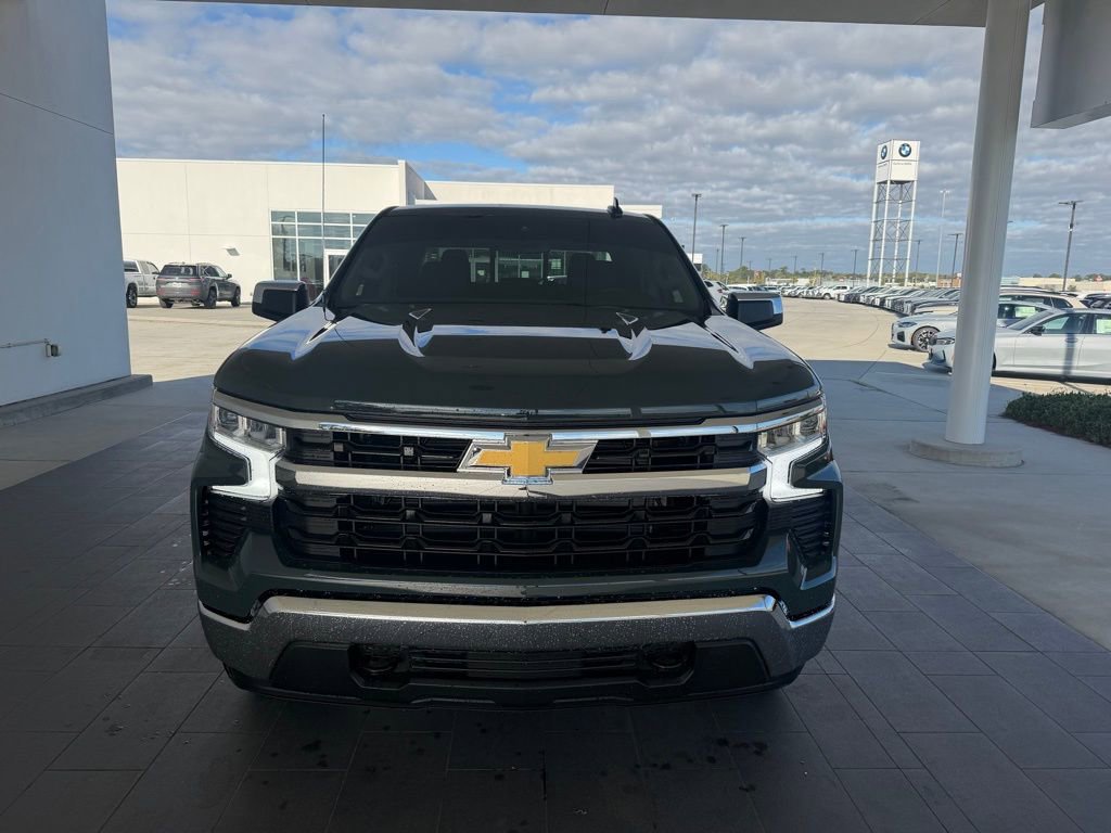 Used 2026 Chevrolet Silverado 1500 LT image 3