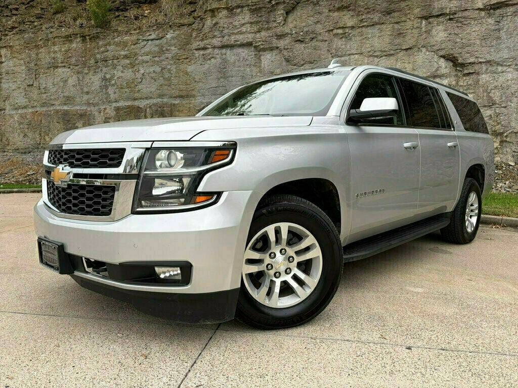 Used 2018 Chevrolet Suburban LT AWD/4WD image 9