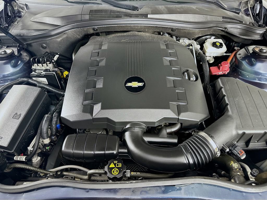 Used 2014 Chevrolet Camaro LS image 32