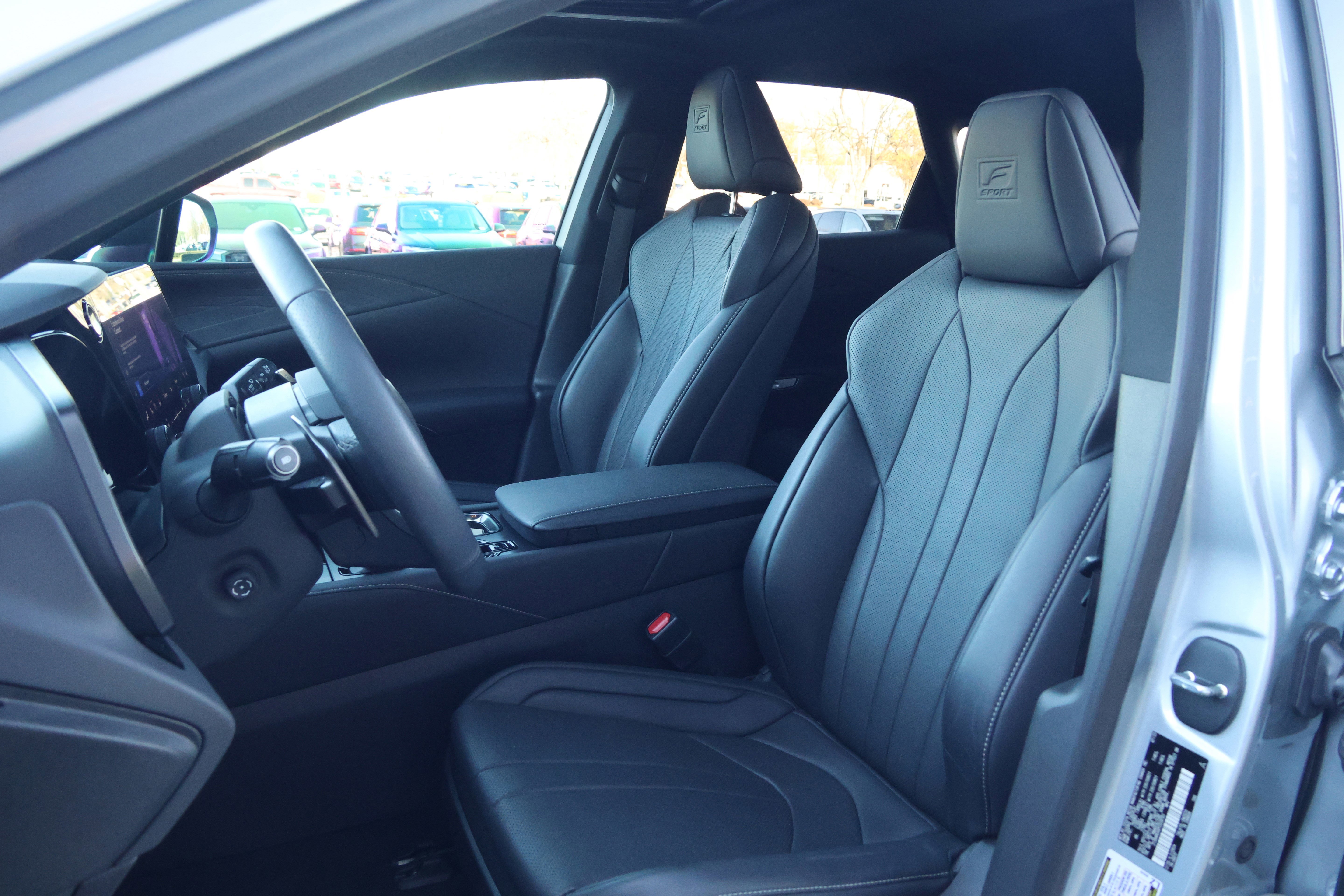 Used 2023 Lexus RX 350 F Sport w/ Cold Area Package image 34