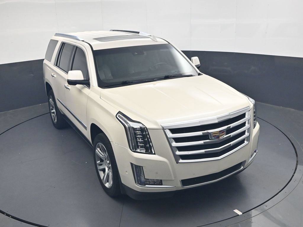 Used 2015 Cadillac Escalade Premium RWD image 25