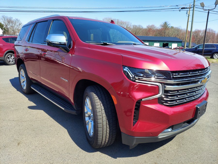 Used 2021 Chevrolet Tahoe Premier w/ Premium Package image 3
